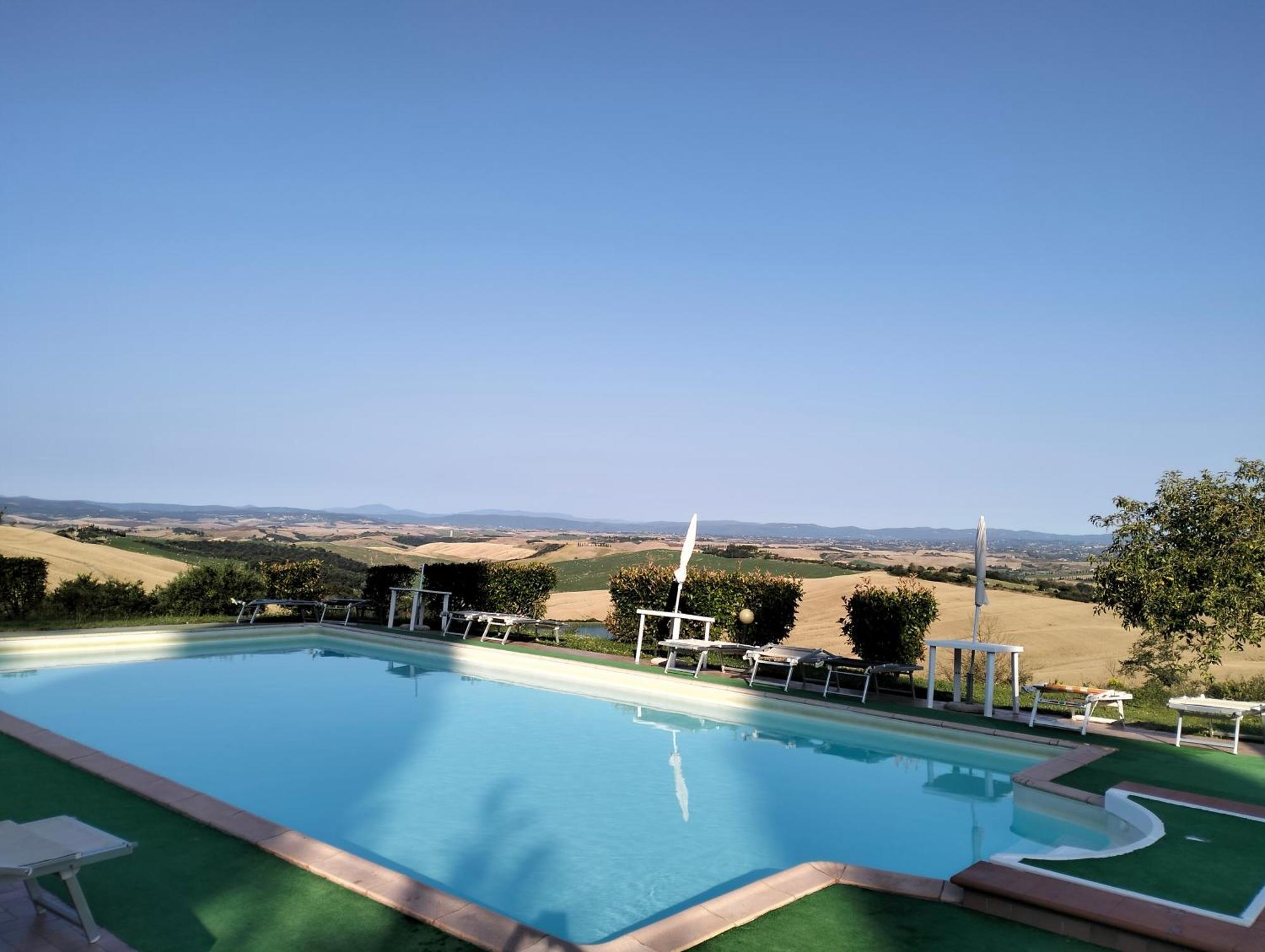 Casa Vacanze Santa Caterina Asciano Exterior foto