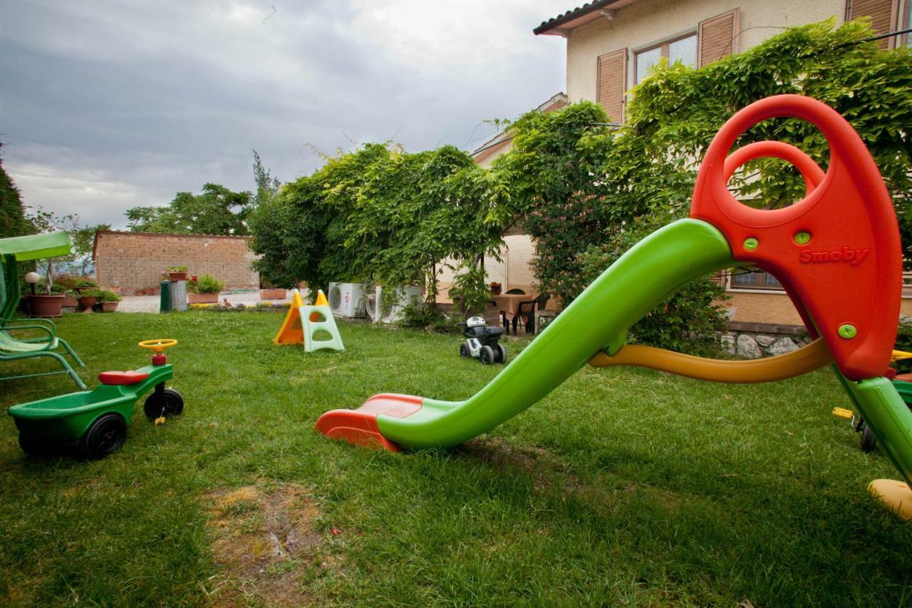 Casa Vacanze Santa Caterina Asciano Exterior foto
